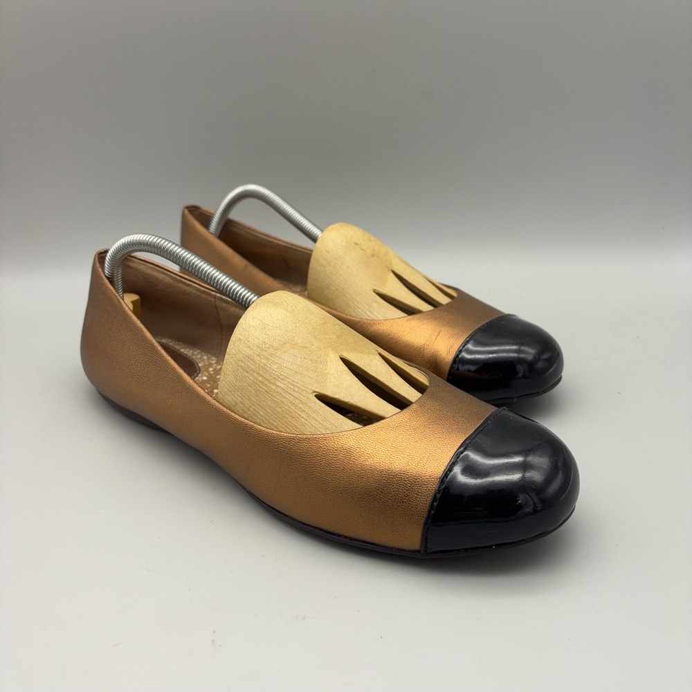 SoftWalk Flats Women 10N Bronze Solid Cap Toe Metallic Comfort Classic